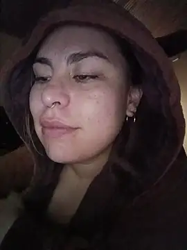 Snapshot of Kennya_Rodriguez chatting on November 16, 2025, 8:03 pm Kennya Rodriguez online show from November 16, 2025, 8:03 pm