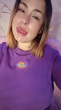 Snapshot of Kennya_Rodriguez chatting on March 29, 2026, 7:58 pm Kennya Rodriguez online show from March 29, 2026, 7:58 pm