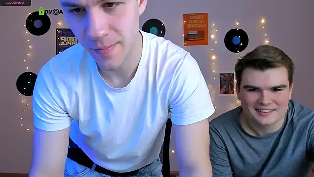 Snapshot of neo_raze chatting on February 28, 2026, 7:48 pm neo raze online show from February 28, 2026, 7:48 pm