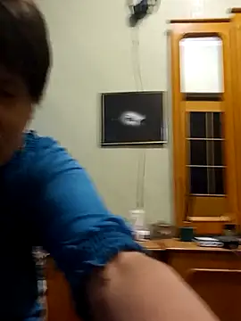 IrchykLove online show from April 2, 2026, 6:16 pm