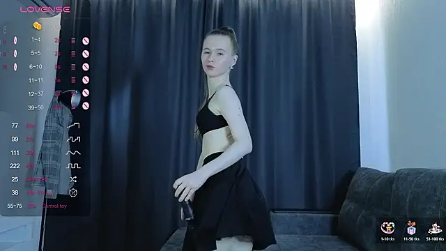 MoranaBetony online show from February 17, 2026, 5:26 am