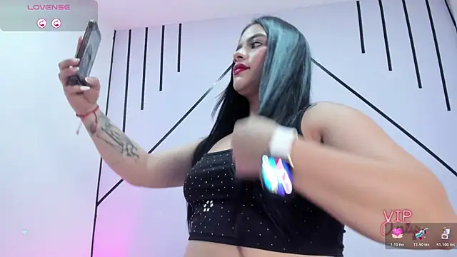 KeylaGomez  online show from February 4, 2026, 12:44 pm