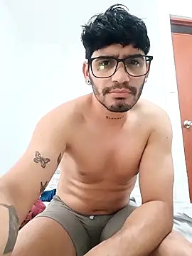 Snapshot of JOC3G chatting on February 14, 2026, 11:01 pm JOC3G online show from February 14, 2026, 11:01 pm