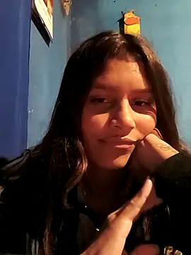 Morochitamika online show from April 22, 2026, 3:09 am