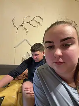 AlyaX X online show from March 5, 2026, 8:27 pm