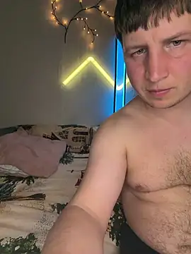 AlyaX X online show from April 3, 2026, 12:14 pm