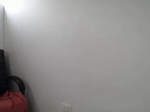 playfullpaulina online show from April 14, 2026, 1:50 pm