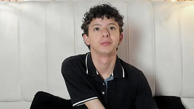 Snapshot of David_Roy_ chatting on February 24, 2026, 12:58 pm David Roy online show from February 24, 2026, 12:58 pm