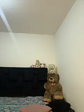 Snapshot of mari_pauli_xx chatting on February 15, 2026, 12:29 am mari pauli xx online show from February 15, 2026, 12:29 am