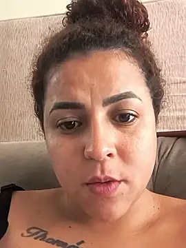 Snapshot of Dree4i20 chatting on February 22, 2026, 12:15 pm Dree4i20 online show from February 22, 2026, 12:15 pm