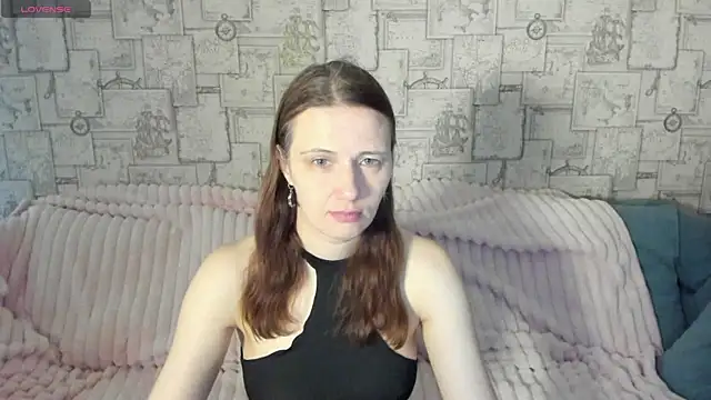 Snapshot of Kathrine_Meyer chatting on May 6, 2026, 2:19 am Kathrine Meyer online show from May 6, 2026, 2:19 am