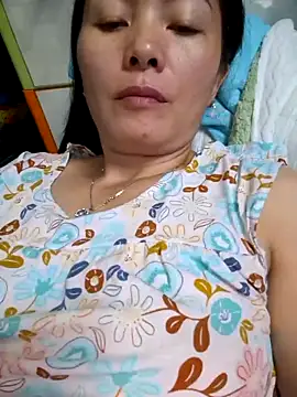 Baby-loveass69 online show from May 30, 2026, 12:13 pm