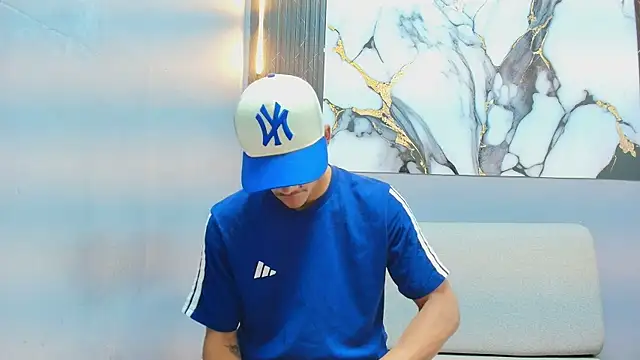 samuel wyatt online show from April 6, 2026, 12:28 pm