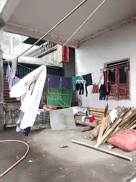 Queen-love45 online show from February 4, 2026, 4:07 am