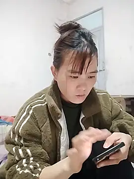 Queen-love45 online show from February 5, 2026, 1:49 pm