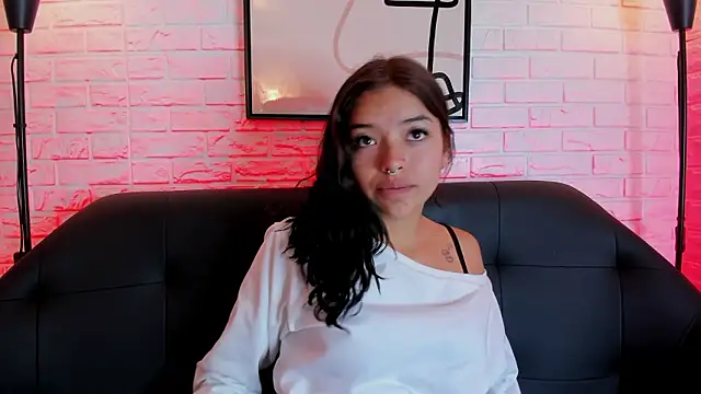 Snapshot of daniela_sps chatting on February 20, 2026, 7:47 pm daniela sps online show from February 20, 2026, 7:47 pm