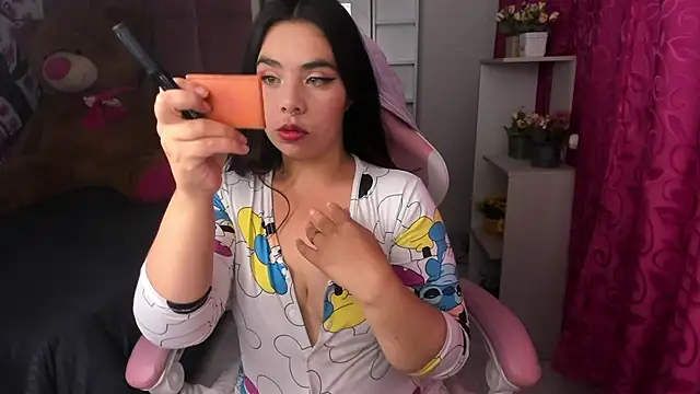 Snapshot of liany_taylor chatting on February 18, 2026, 2:29 am liany taylor online show from February 18, 2026, 2:29 am