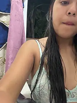 Snapshot of Baby_morena12 chatting on February 10, 2026, 3:21 am Baby morena12 online show from February 10, 2026, 3:21 am