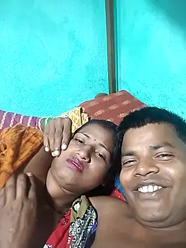Snapshot of Your_deshibhabi25years chatting on April 21, 2026, 11:16 am Your deshibhabi25years online show from April 21, 2026, 11:16 am