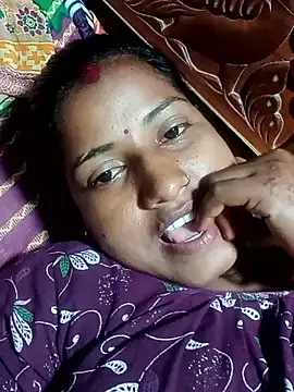Snapshot of Your_deshibhabi25years chatting on May 12, 2026, 3:42 pm Your deshibhabi25years online show from May 12, 2026, 3:42 pm