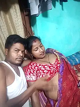 Snapshot of Your_deshibhabi25years chatting on May 17, 2026, 4:14 pm Your deshibhabi25years online show from May 17, 2026, 4:14 pm