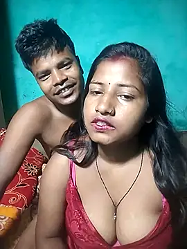 Snapshot of Your_deshibhabi25years chatting on May 24, 2026, 10:04 pm Your deshibhabi25years online show from May 24, 2026, 10:04 pm
