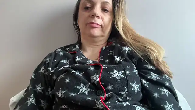 ShyFlameLive online show from February 13, 2026, 1:18 pm