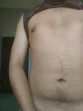 chocolatesboy143 online show from March 1, 2026, 4:25 am