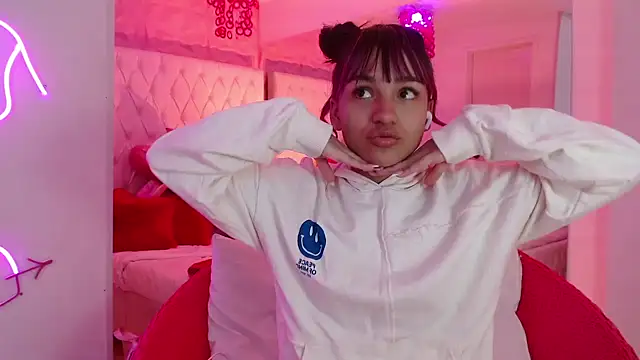 Kitty madness online show from March 6, 2026, 2:02 pm