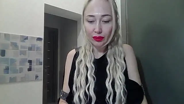 Snapshot of NanaGold2992 chatting on March 2, 2026, 5:08 am NanaGold2992 online show from March 2, 2026, 5:08 am