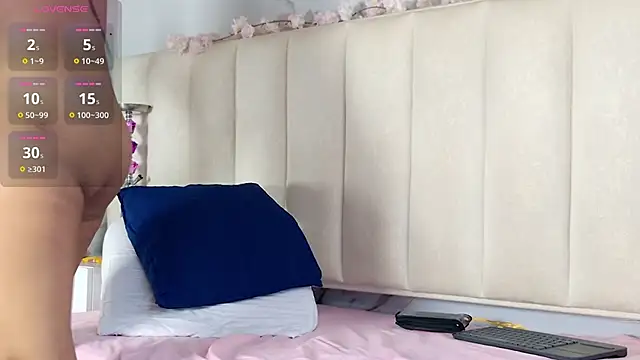 Loren ortiiz online show from April 10, 2026, 6:34 pm