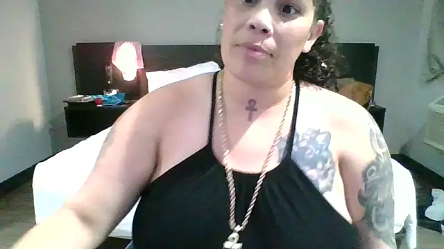 Snapshot of harleycakess chatting on February 18, 2026, 9:27 am harleycakess online show from February 18, 2026, 9:27 am