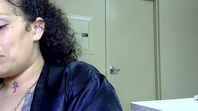 harleycakess online show from April 14, 2026, 10:54 am