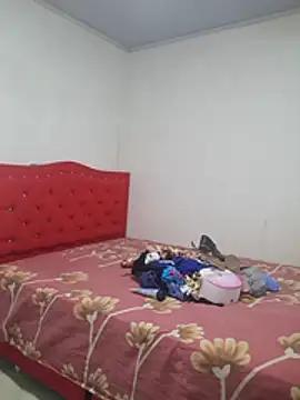 Cris18sexy online show from June 2, 2026, 4:53 pm