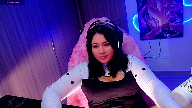 ALIS E G online show from April 3, 2026, 9:02 pm