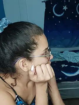 Snapshot of Perla_and_Maikol chatting on February 18, 2026, 3:46 am Perla and Maikol online show from February 18, 2026, 3:46 am