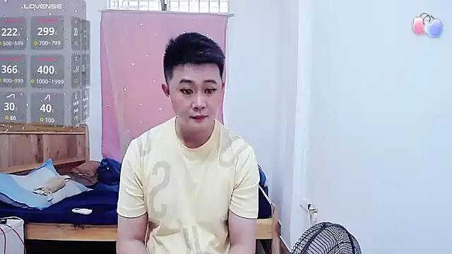 wwwhh777 online show from April 7, 2026, 6:25 am