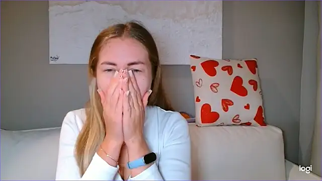 BluueSilk online show from September 29, 2025, 5:34 am