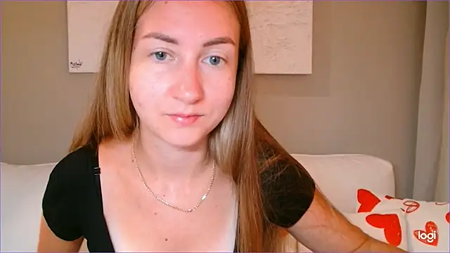 BluueSilk online show from October 9, 2025, 5:16 am