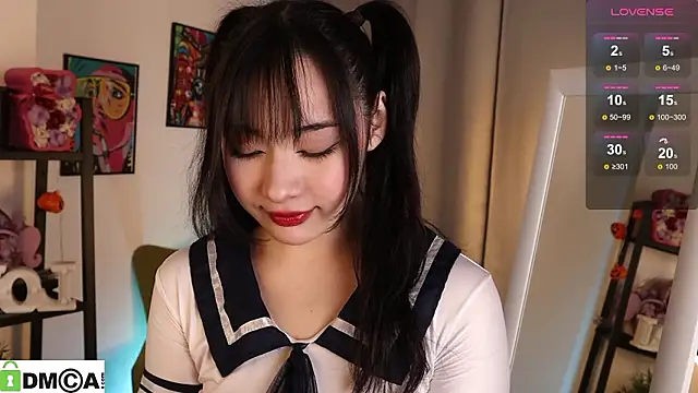 Noiry Vuvez online show from April 1, 2026, 8:17 pm