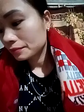 Snapshot of l_kiss chatting on February 2, 2026, 1:26 am l kiss online show from February 2, 2026, 1:26 am