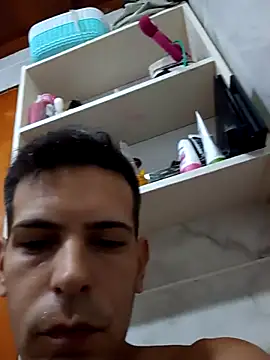 AmorSobra online show from February 19, 2026, 12:45 pm