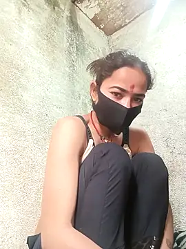 Sunali Bendre online show from February 22, 2026, 3:07 am