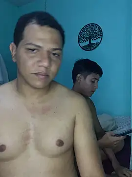 Snapshot of Loaisn chatting on February 23, 2026, 1:58 am Loaisn online show from February 23, 2026, 1:58 am