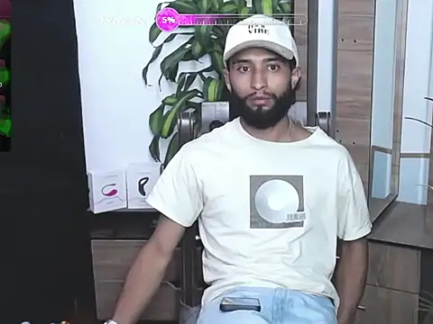  noahdiaz online show from February 7, 2026, 10:02 pm