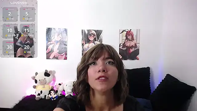 AlexmucciXXX online show from February 17, 2026, 7:42 pm