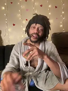 Snapshot of magic_man1085 chatting on February 22, 2026, 4:02 am magic man1085 online show from February 22, 2026, 4:02 am