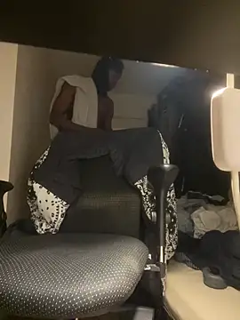 Goodkakihum online show from March 1, 2026, 9:28 pm