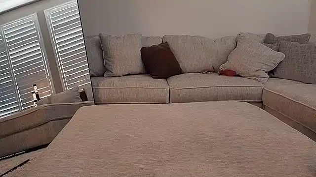 Hot Wife Amber online show from March 9, 2026, 5:50 pm