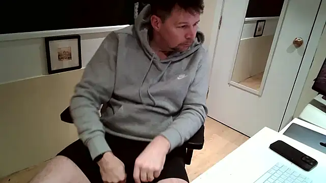 Scotsmanx online show from February 1, 2026, 2:32 am